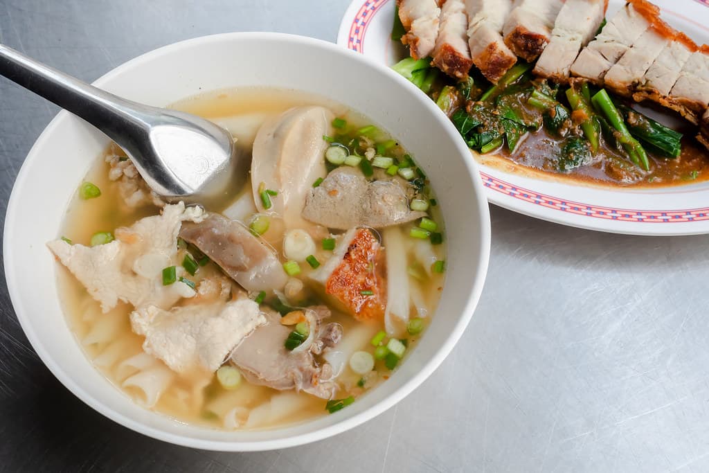 Nai Ek Roll Noodle