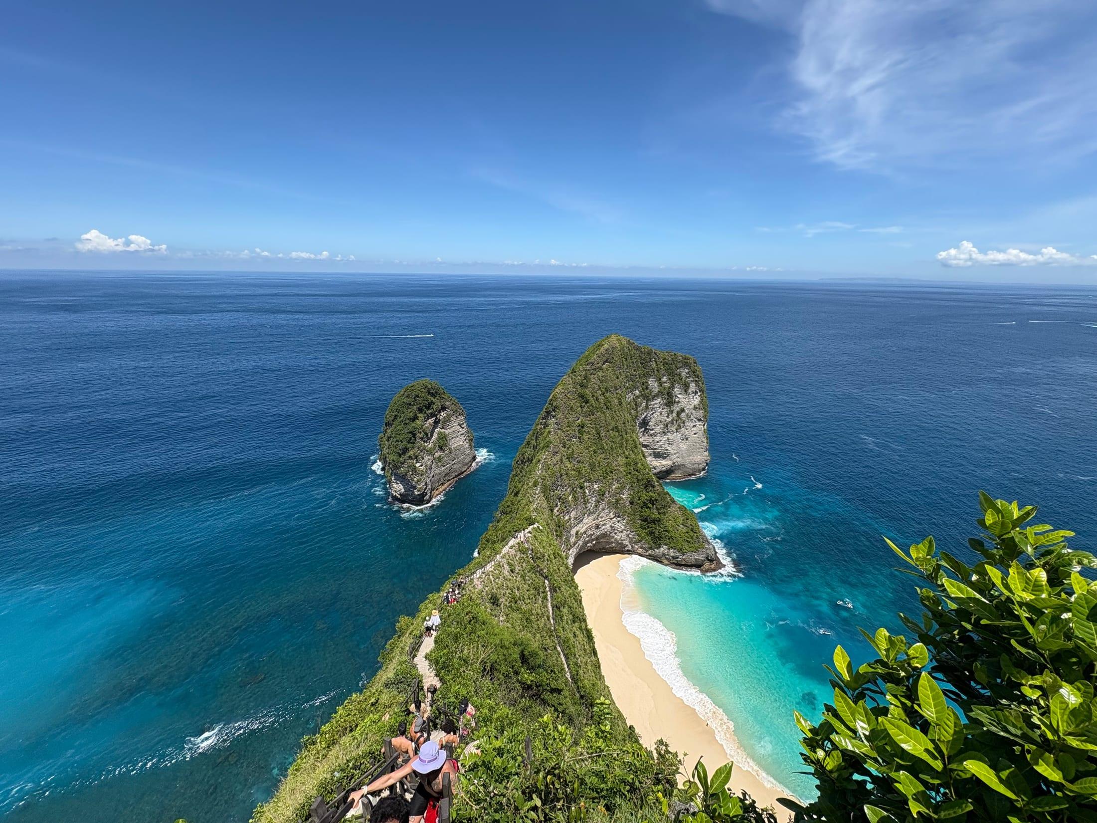Kelingking Beach