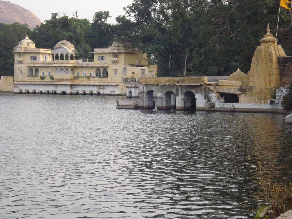 Jait Sagar Lake