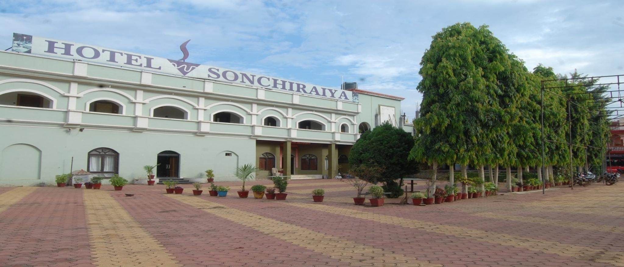 Hotel Sonchiraiya......