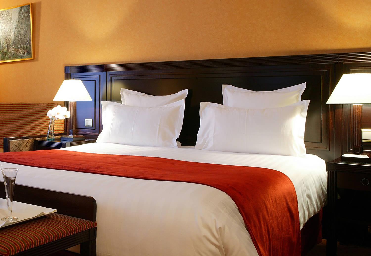 Hotel City Pride