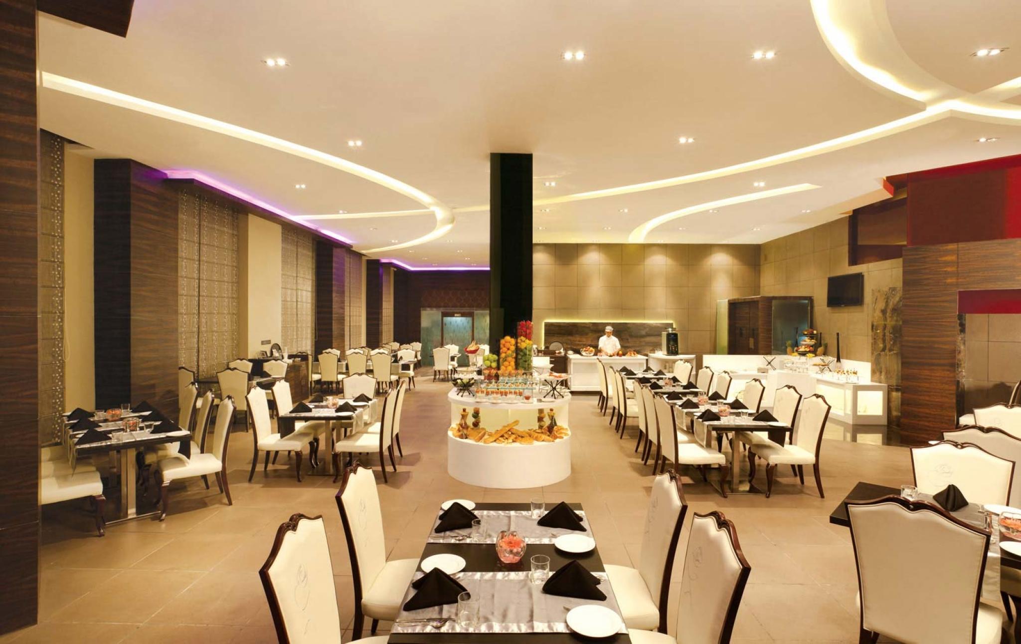 Grand Estancia......
