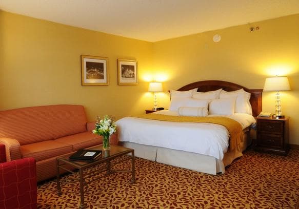 Metro Suites