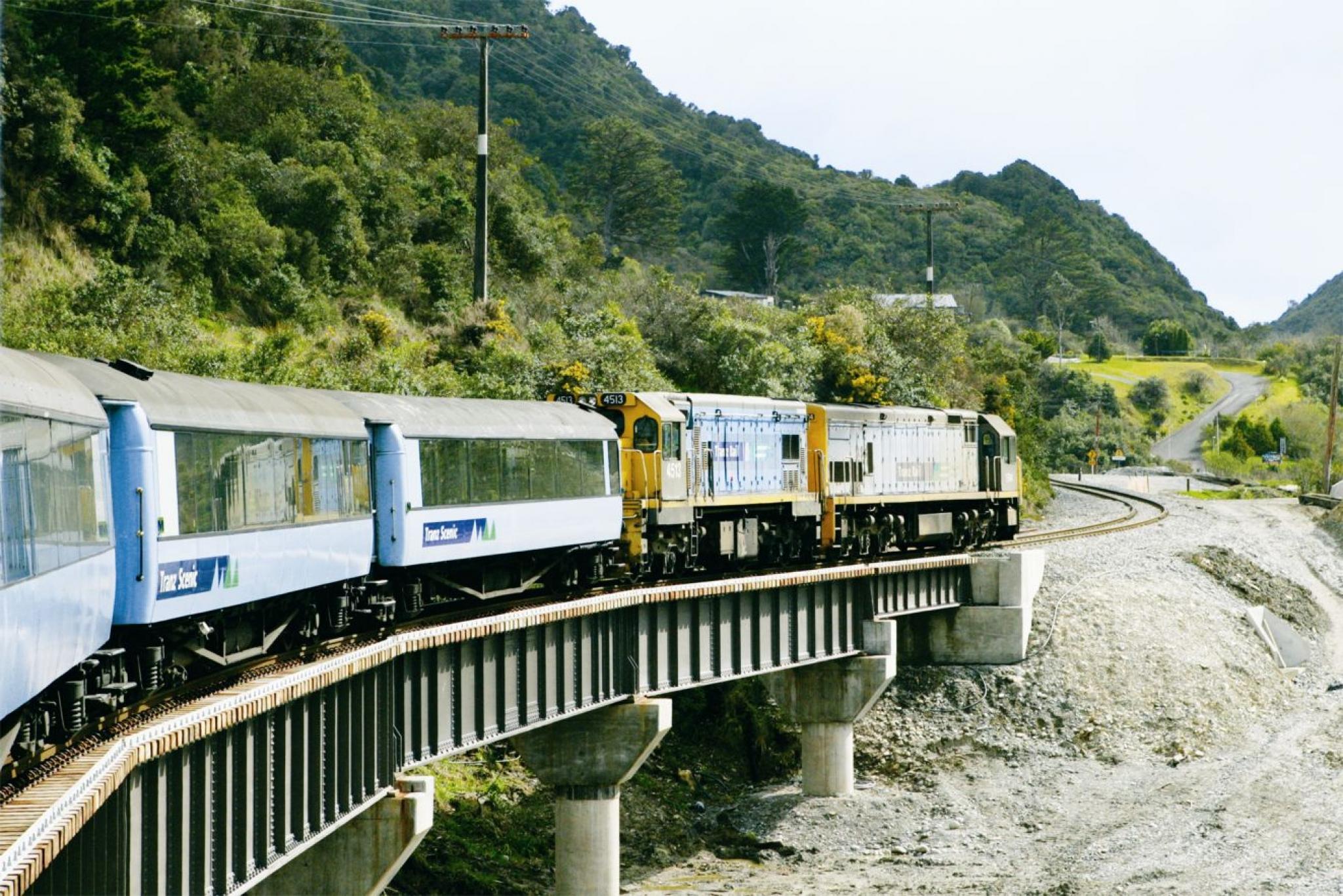 TranzAlpineExpressWaimakaririRiver