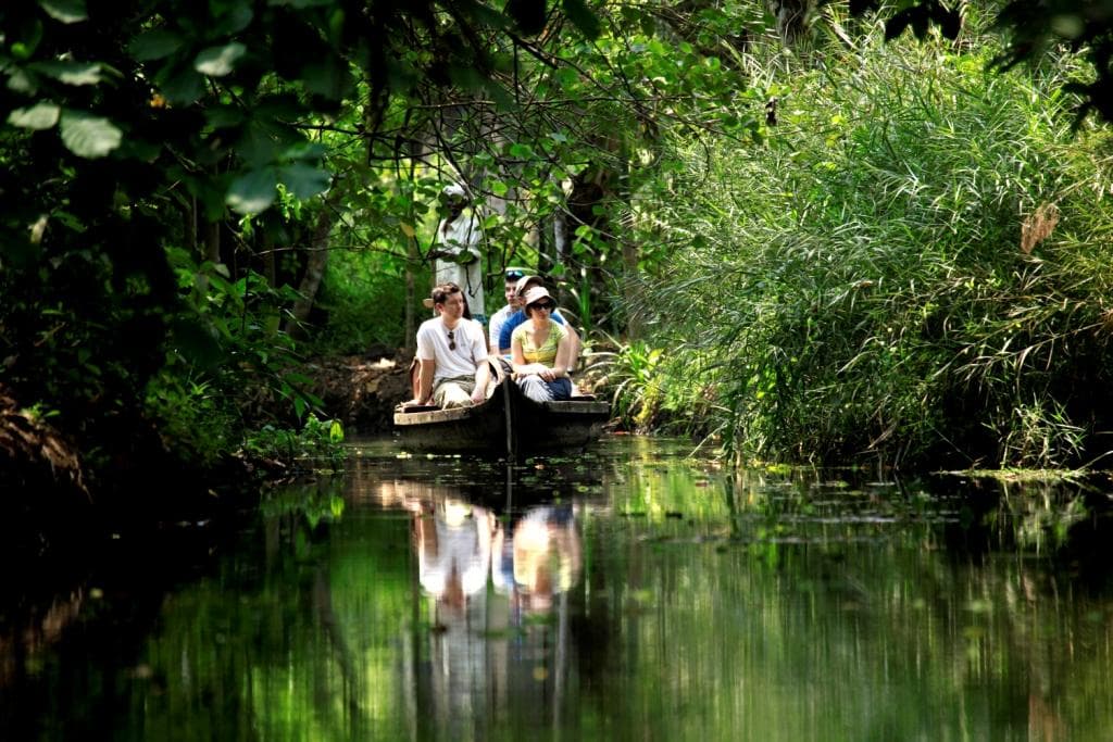 Backwater Retreat Theme House
