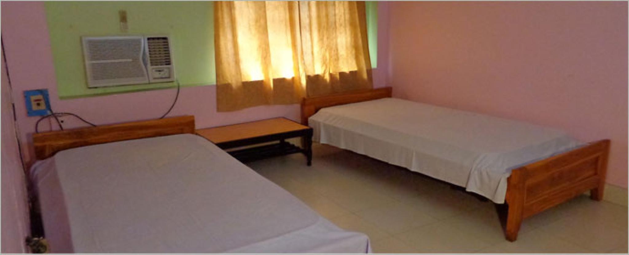 Royal Guest House (Hotel)