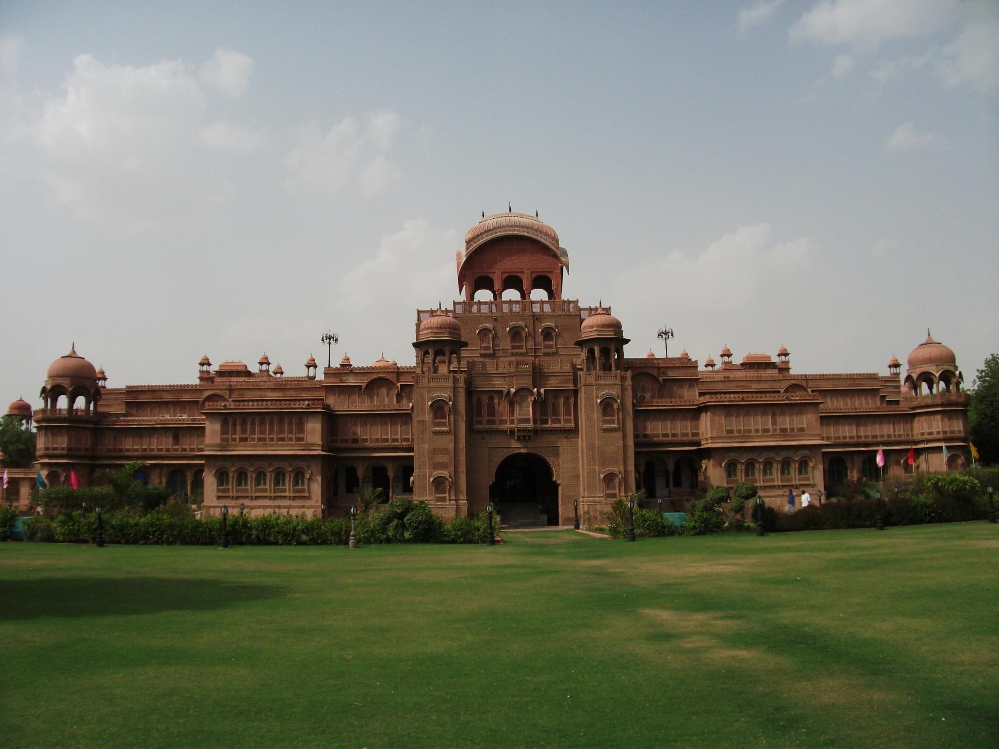 The Laxmi Niwas Palace