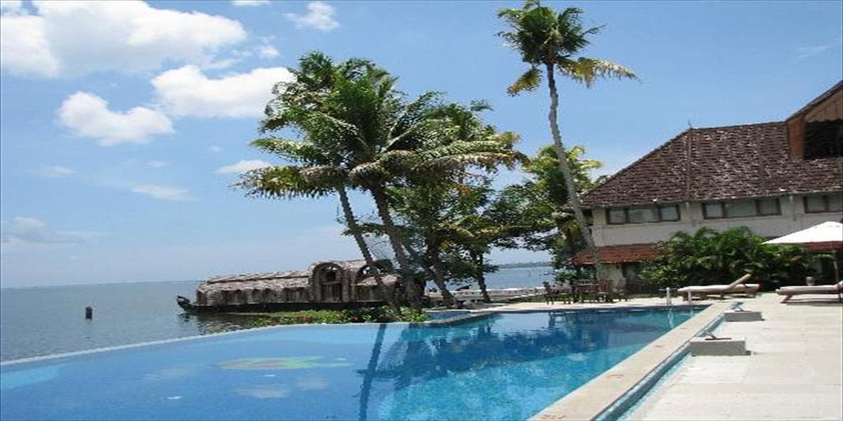Lemon Tree Vembanad Lake Resort...